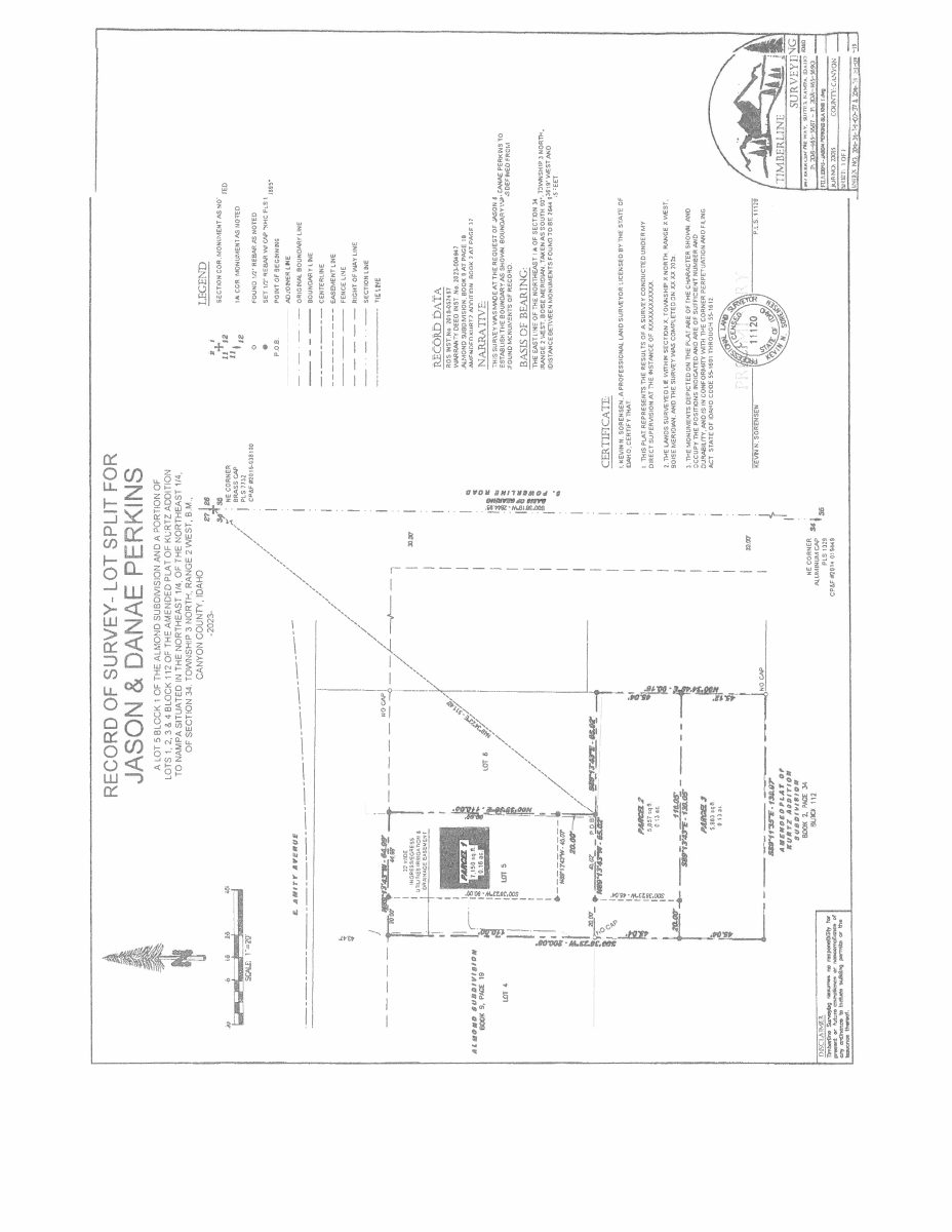 Site plan: Two duplexes sought on one city lot after split, status withdrawn
